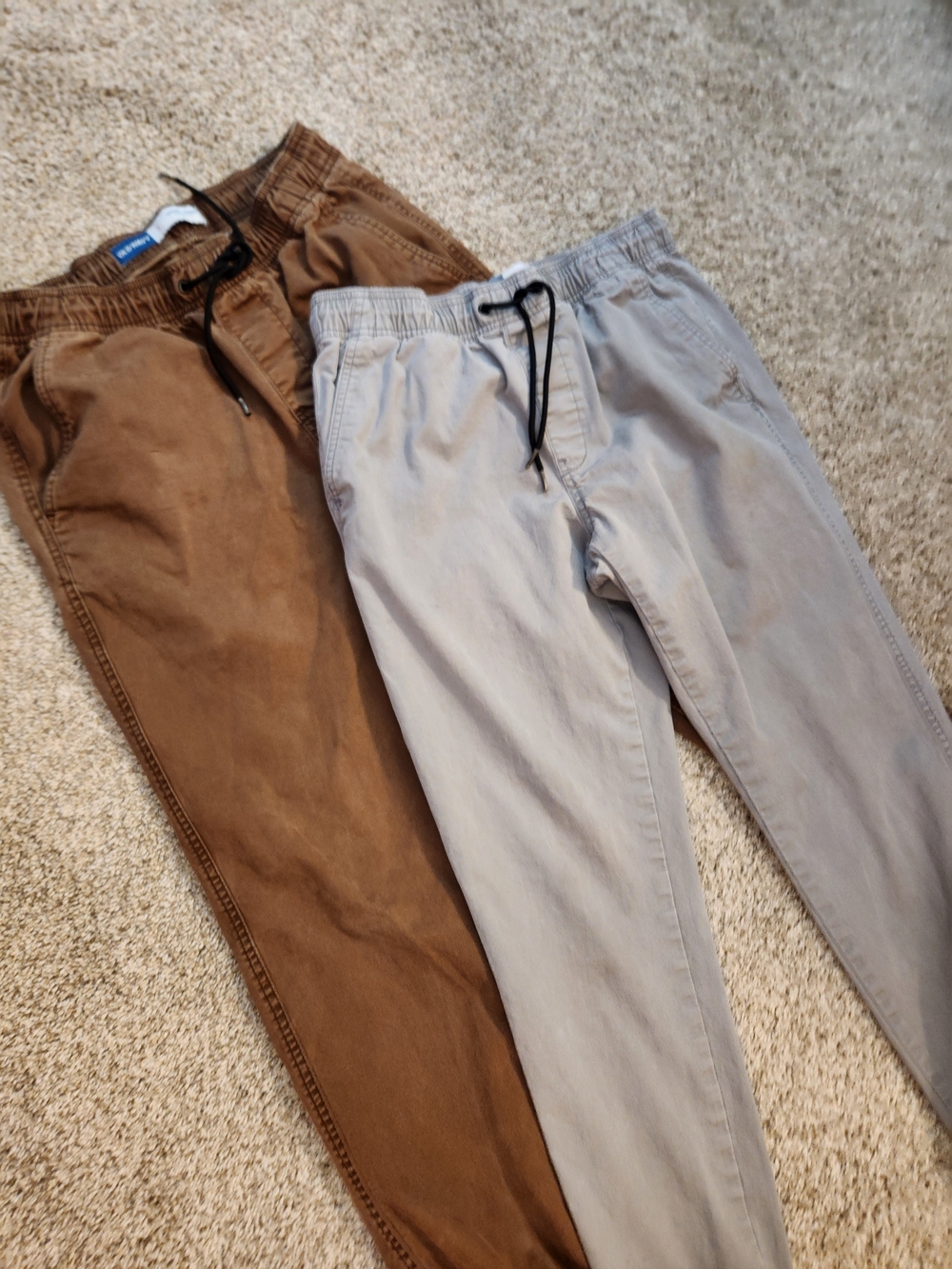 Old Navy- Men's Modern Jogger Drawstring Pants - Brown & Light Gray. Small.